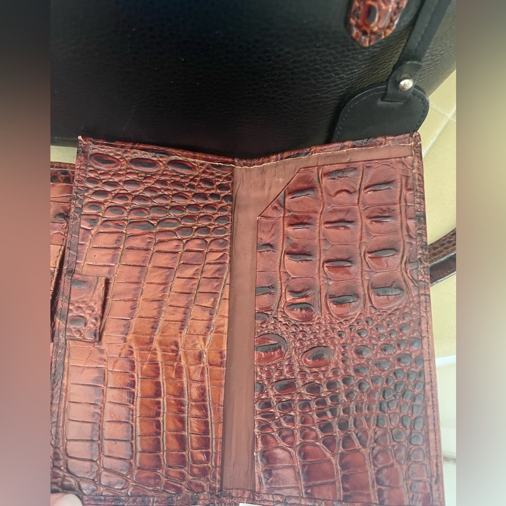 Brahmin Duxbury Satchel with Matching Wallet - Picture 12 of 12